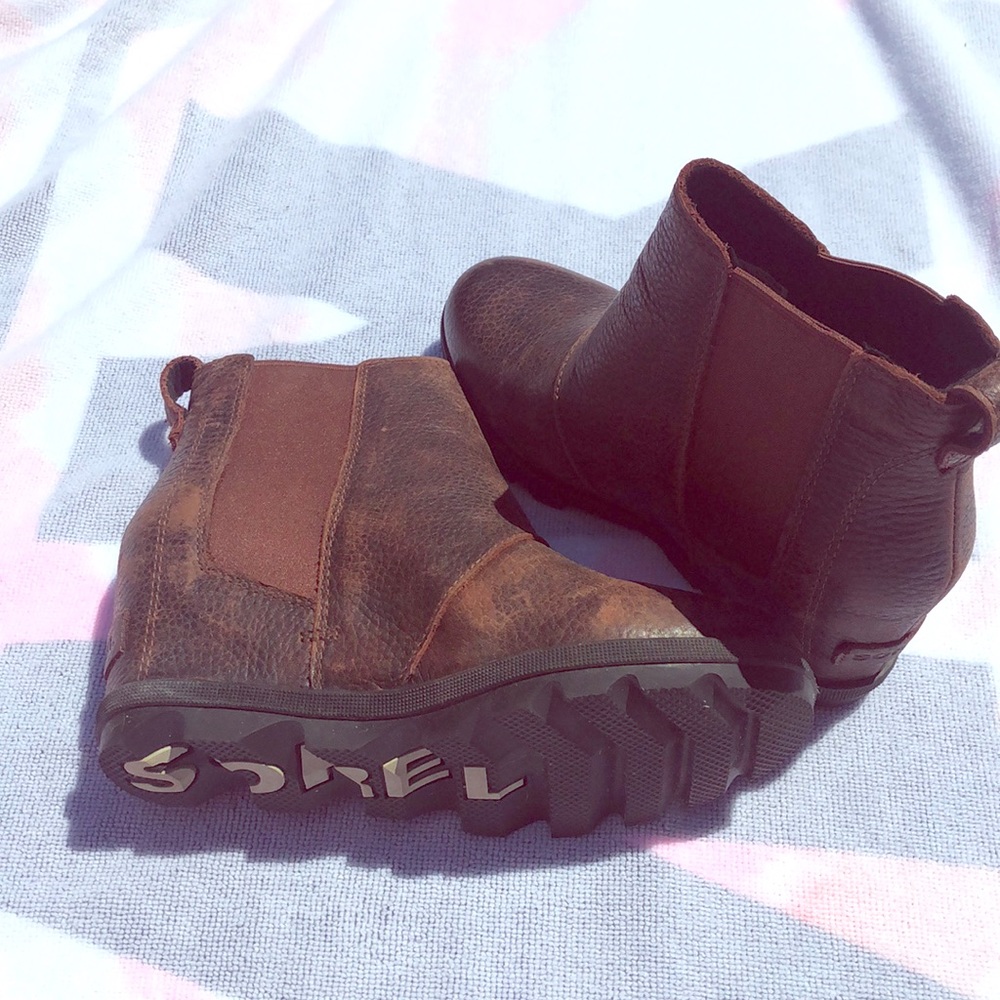 Sorel wedge bootie